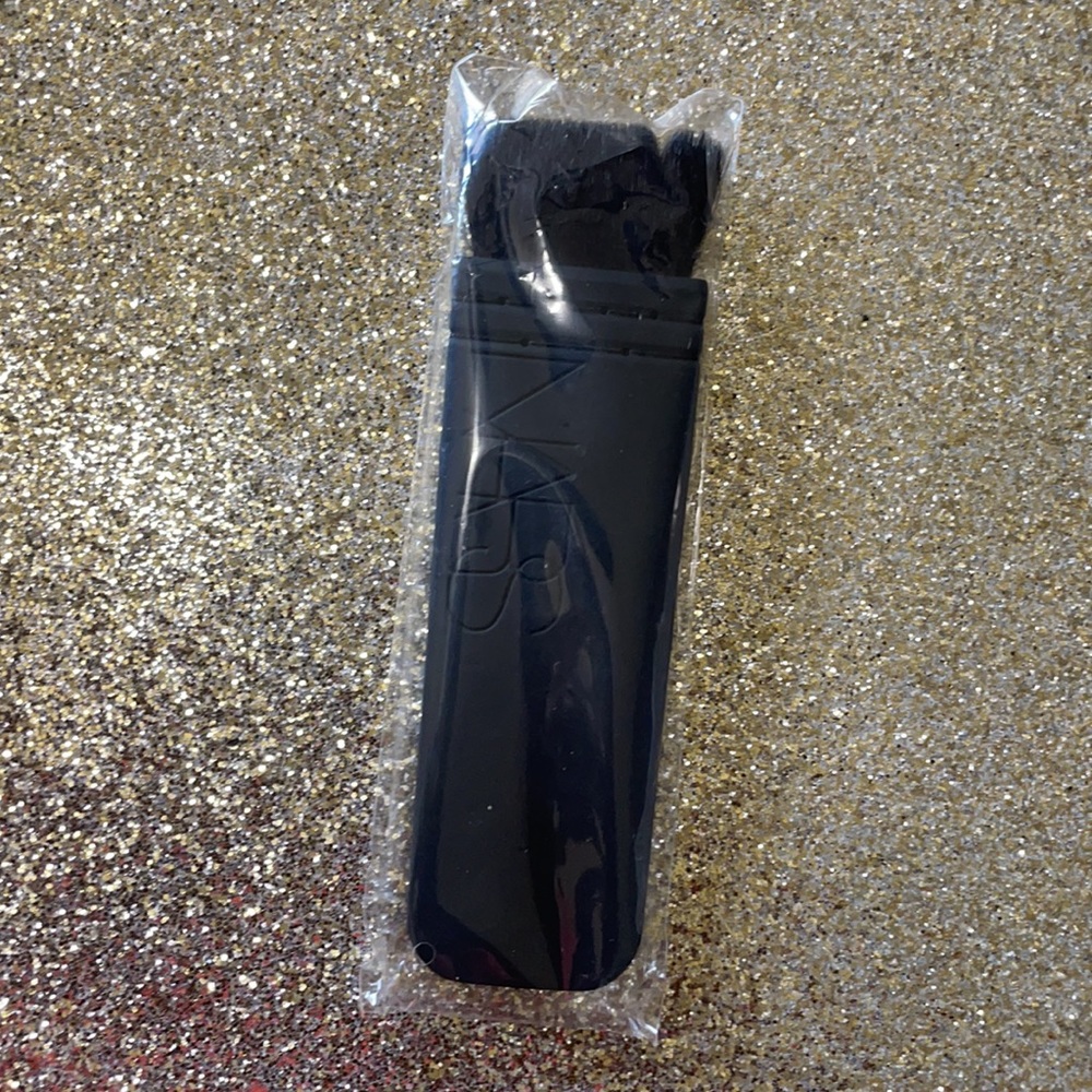 NARS Kabuki Ita Brush